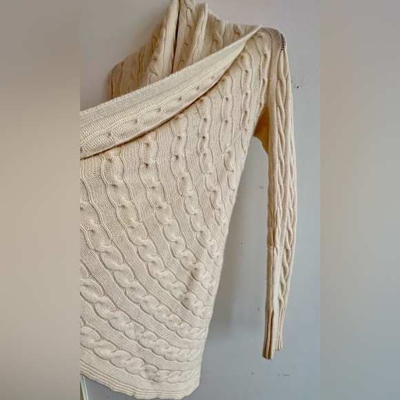 RALPH LAUREN BLACK LABEL  100% CASHMERE  CABLE KNIT CIRCLE KNIT CARDIGAN - Picture 7 of 9